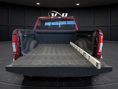 Used 2022 RAM 1500 Big Horn AWD/4WD image 25