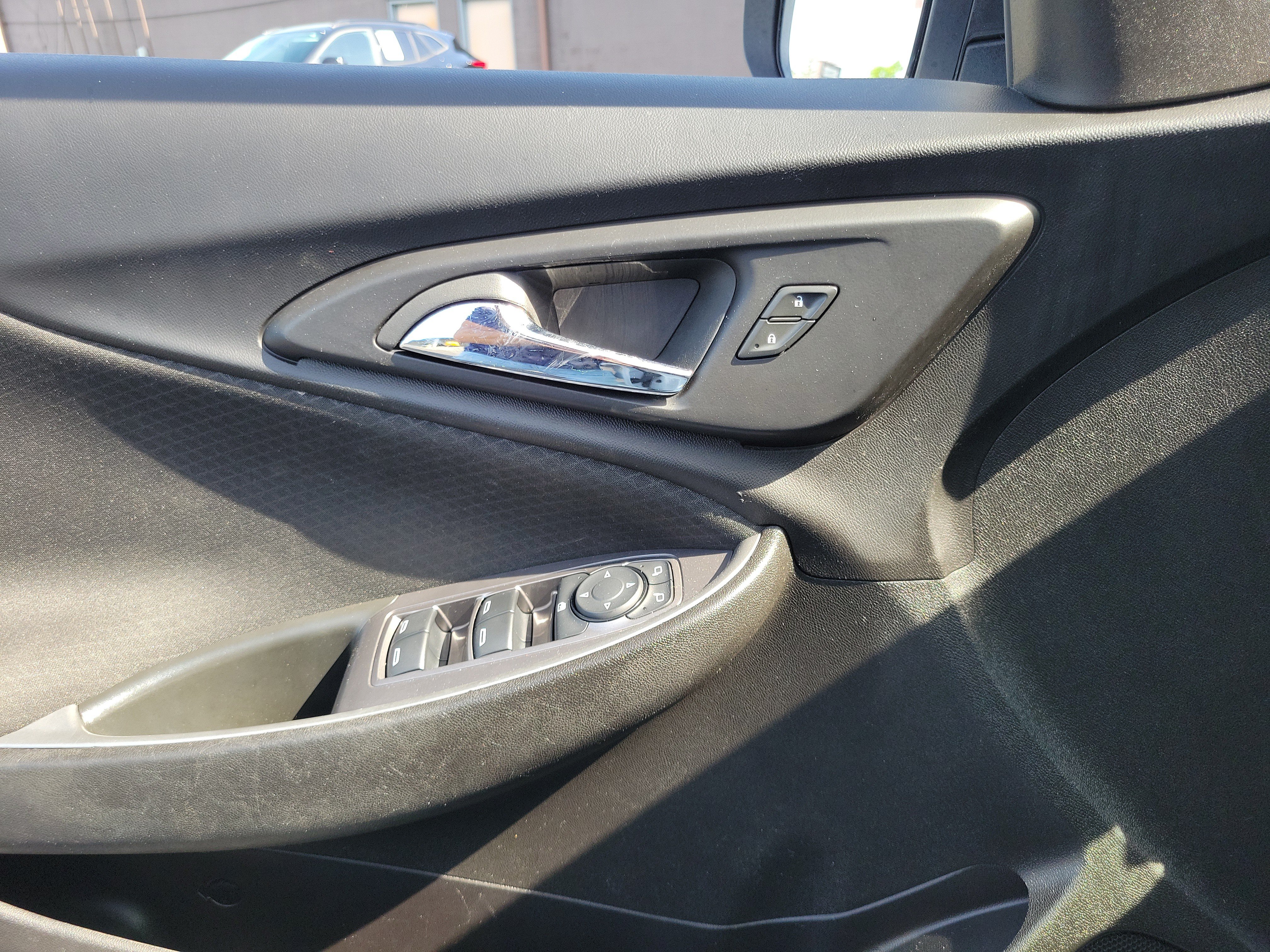 Used 2024 Chevrolet Malibu LS FWD image 17