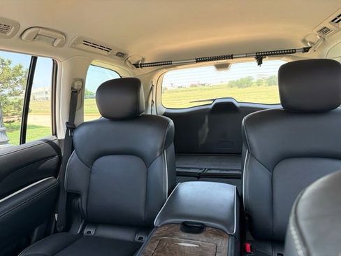 Used 2021 INFINITI QX80 Premium Select w/ Cargo Package AWD/4WD image 12
