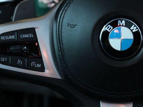 Used 2022 BMW 530i w/ M Sport Package RWD image 34