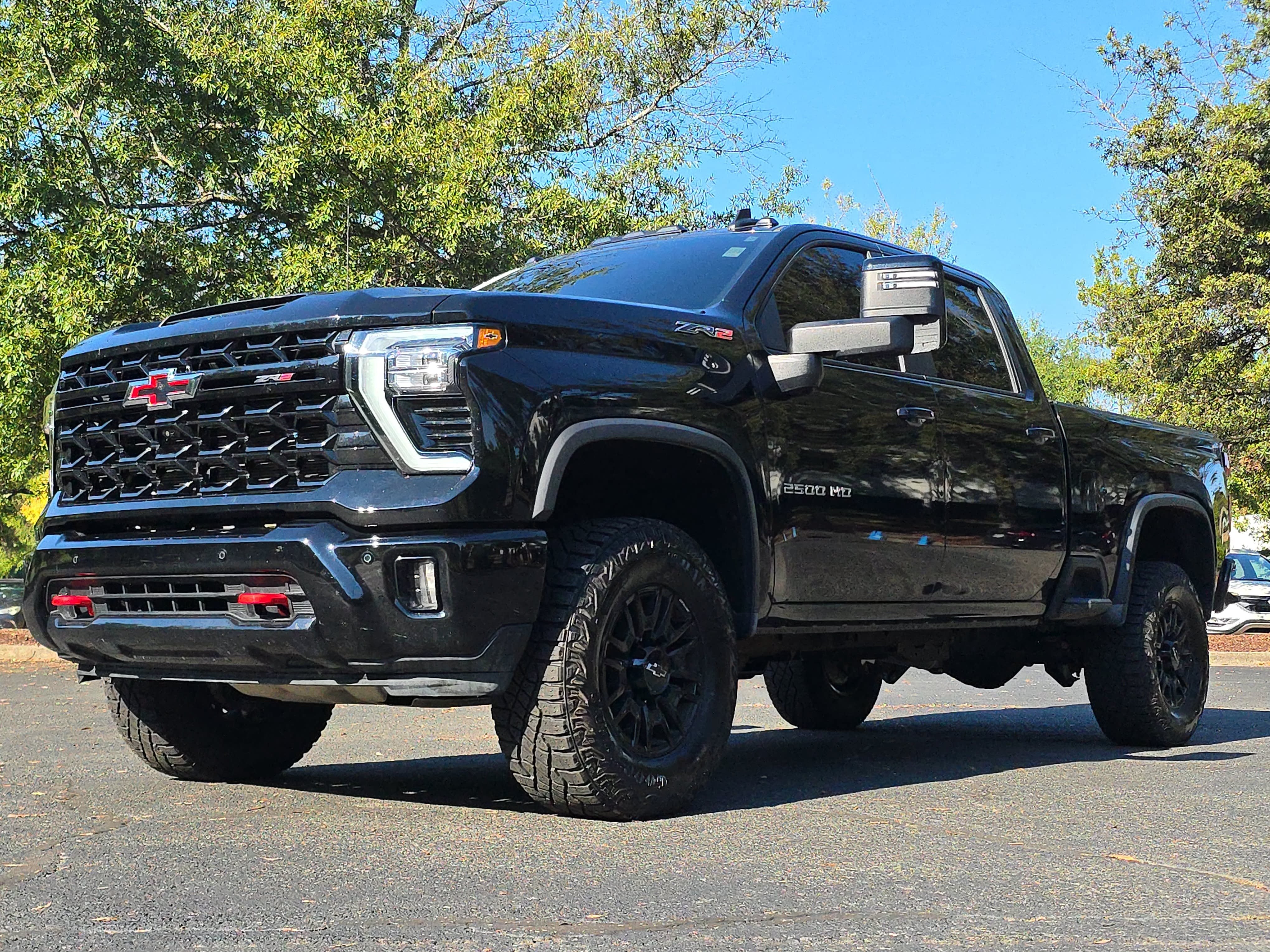 Used 2026 Chevrolet Silverado 2500 ZR2 AWD/4WD image 1