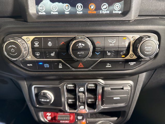 Used 2023 Jeep Wrangler Unlimited Rubicon 4xe w/ Cold Weather Group AWD/4WD image 34