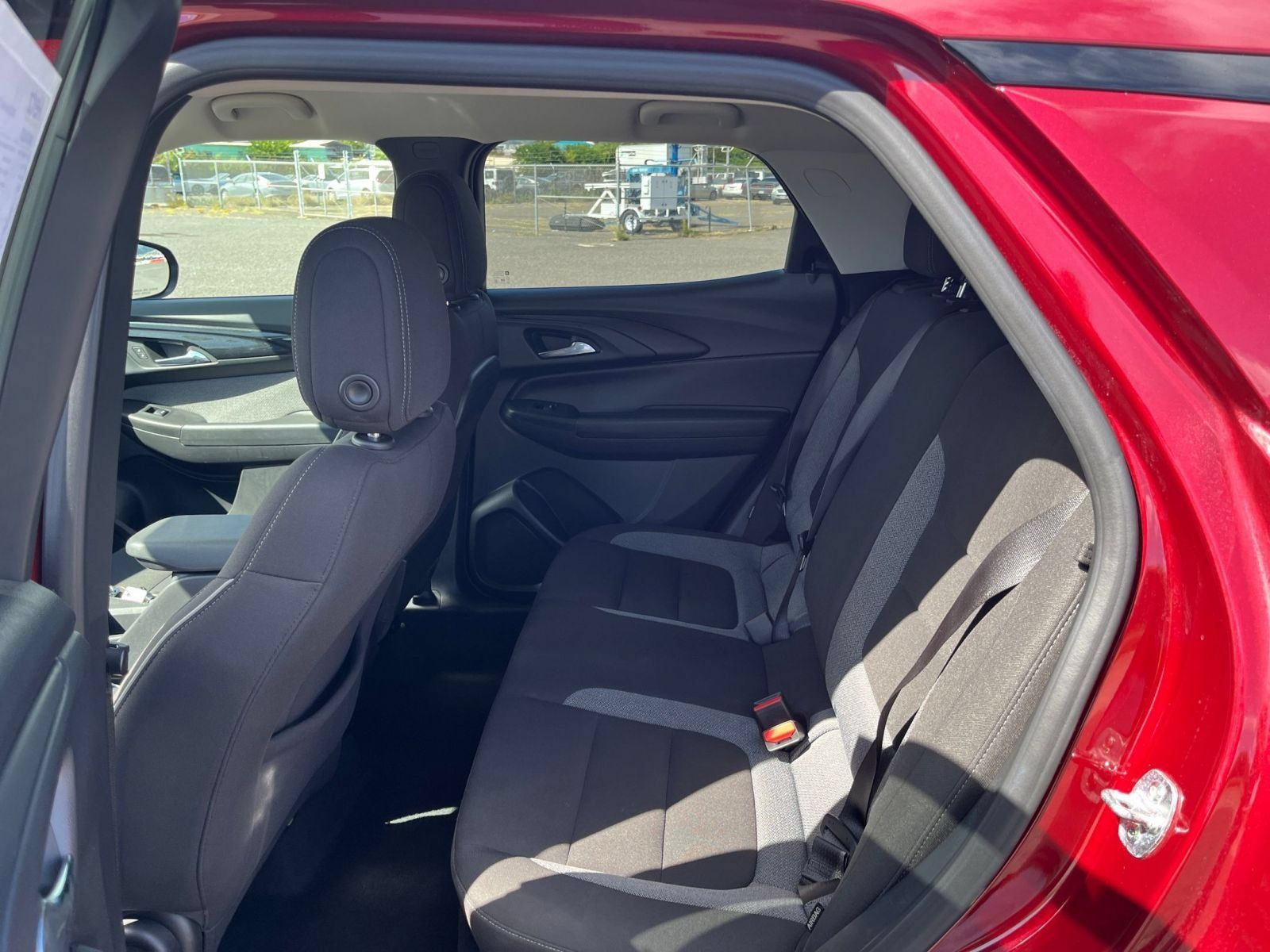 Used 2025 Chevrolet TrailBlazer LT FWD image 20