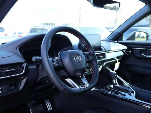 Used 2025 Acura ADX A-Spec AWD/4WD image 2