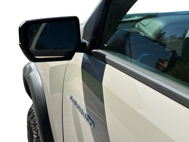 New 2026 Chevrolet Colorado ZR2 w/ Technology Package AWD/4WD image 10