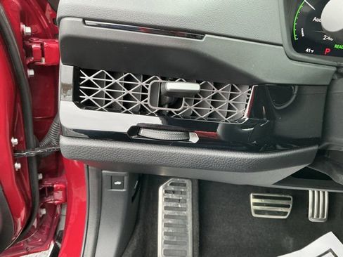 Used 2025 Honda Accord Sport image 23