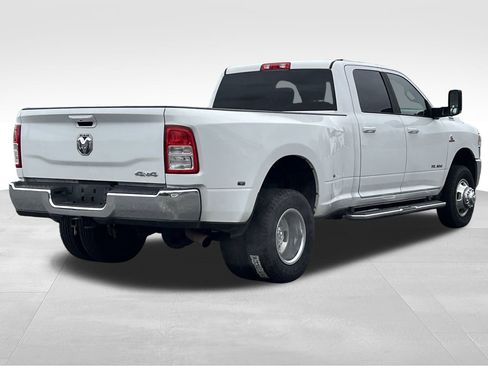 Used 2021 RAM 3500 Big Horn image 27