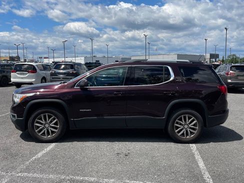 Used 2017 GMC Acadia SLE w/ Driver Alert Package I AWD/4WD image 2