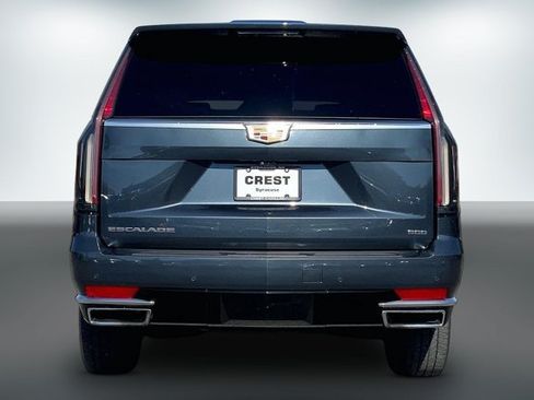 Used 2021 Cadillac Escalade Premium Luxury AWD/4WD image 3