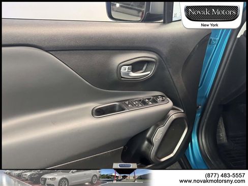 Used 2021 Jeep Renegade Limited image 14