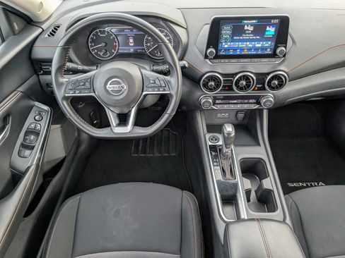 Used 2023 Nissan Sentra SR w/ Midnight Edition Package image 6