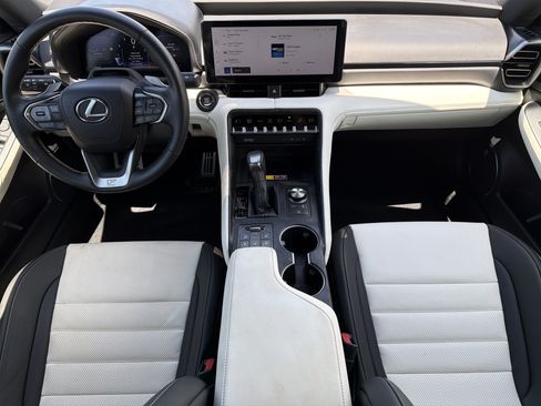 Used 2026 Lexus IS 350 F Sport w/ Technology Package RWD image 3