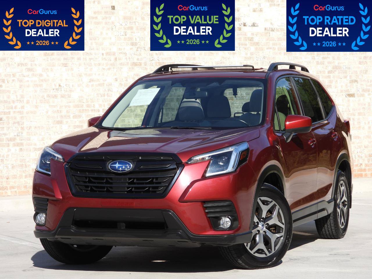 Used 2023 Subaru Forester Premium AWD/4WD image 2