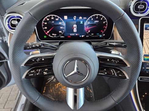 New 2025 Mercedes-Benz GLC 300 image 21