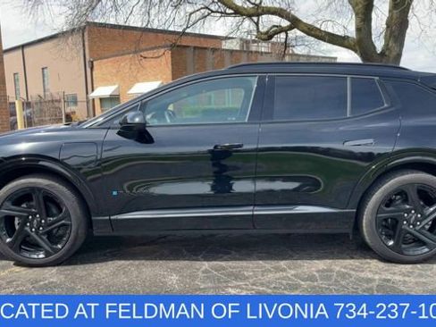 Used 2024 Chevrolet Equinox EV RS image 5