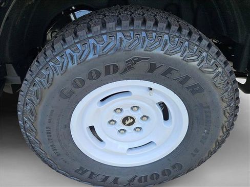 New 2026 Ford Bronco Heritage Edition AWD/4WD image 10
