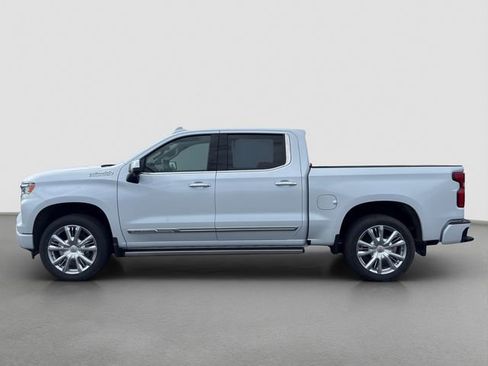New 2026 Chevrolet Silverado 1500 High Country AWD/4WD image 3