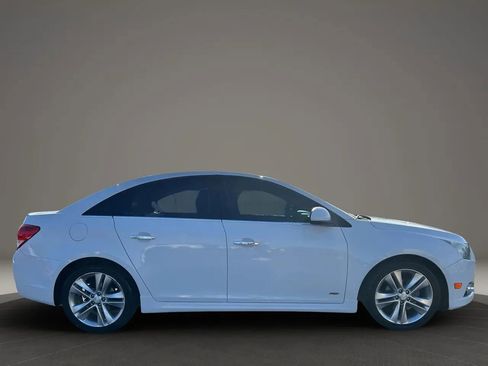 Used 2013 Chevrolet Cruze LT w/ Enhanced Safety Package image 4