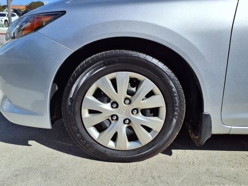 Used 2012 Honda Civic LX image 22