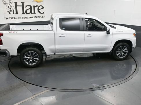 New 2026 Chevrolet Silverado 1500 LT AWD/4WD image 17