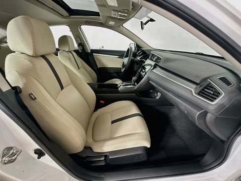 Used 2018 Honda Civic EX image 30