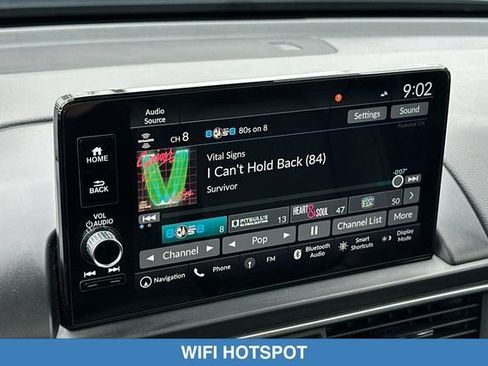 Certified 2024 Honda Pilot Touring image 22
