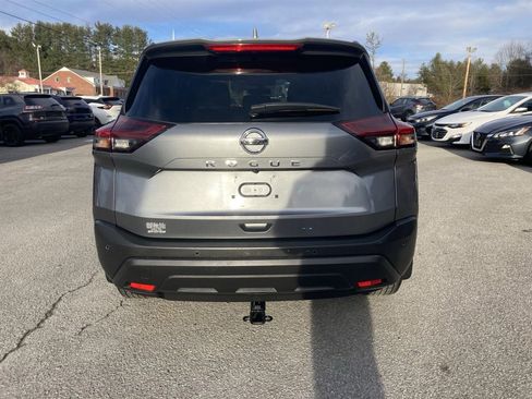 Used 2021 Nissan Rogue S image 6