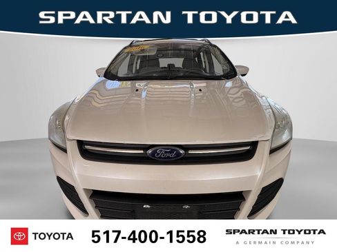 Used 2016 Ford Escape SE w/ Equipment Group 201A AWD/4WD image 9