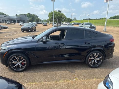 Used 2024 BMW X6 M60i w/ Dynamic Handling Package AWD/4WD image 8