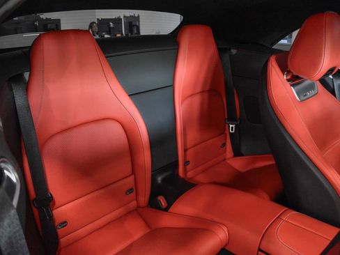 Certified 2025 Mercedes-Benz SL 63 AMG S e Performance 4MATIC image 31