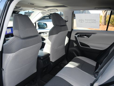 New 2025 Toyota RAV4 XLE image 8