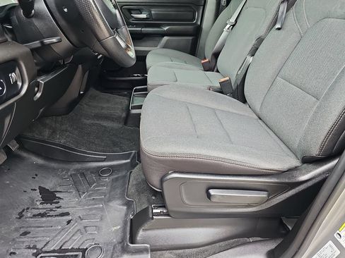 Used 2024 RAM 1500 Tradesman AWD/4WD image 18