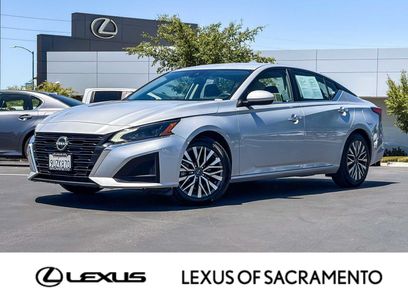Used 2023 Nissan Altima 2.5 SV