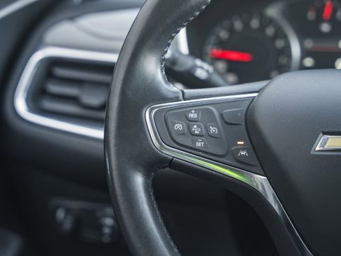 Used 2021 Chevrolet Equinox Premier image 34