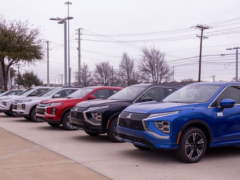 New 2026 Mitsubishi Outlander LE image 34