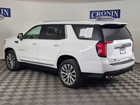 Used 2021 GMC Yukon Denali w/ Denali Premium Package AWD/4WD image 33