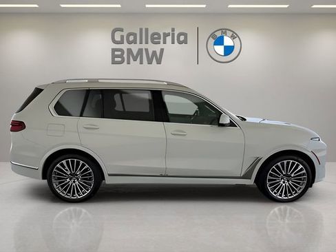 Used 2026 BMW X7 xDrive40i image 7