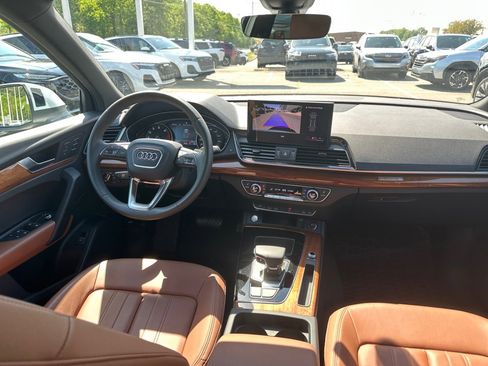 Certified 2023 Audi Q5 2.0T Premium w/ Convenience Package AWD/4WD image 33