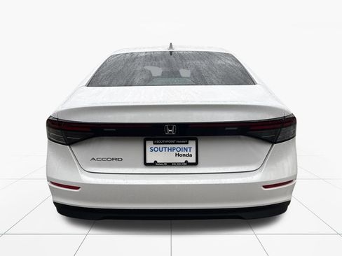 New 2025 Honda Accord LX image 7