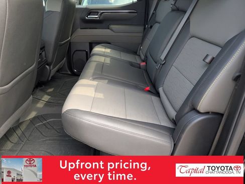 Used 2024 Chevrolet Silverado 1500 ZR2 w/ Technology Package AWD/4WD image 10