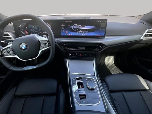 Used 2026 BMW 230i Coupe w/ Convenience Package RWD image 14