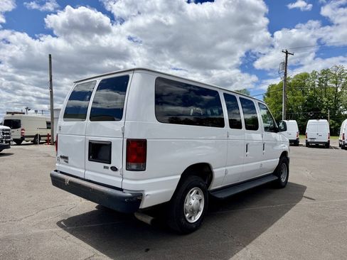 Used 2012 Ford E-350 and Econoline 350 XL w/ PWR Windows & Locks Group RWD image 4