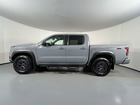 Used 2025 Nissan Frontier PRO-4X image 4
