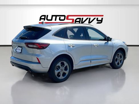 Used 2024 Ford Escape ST-Line w/ Tech Pack #1 AWD/4WD image 7