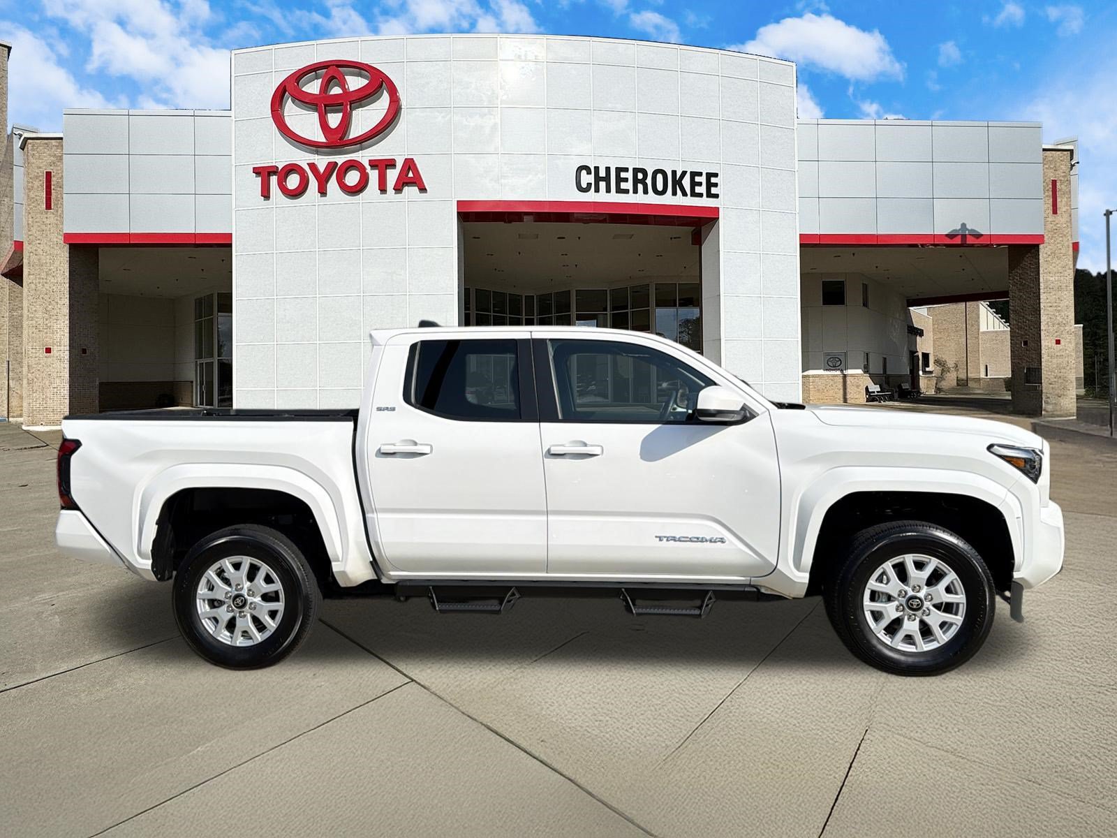 Used 2024 Toyota Tacoma SR5 RWD image 4