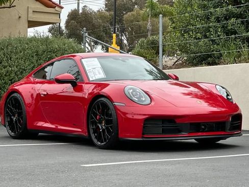 Used 2025 Porsche 911 Carrera S RWD image 7