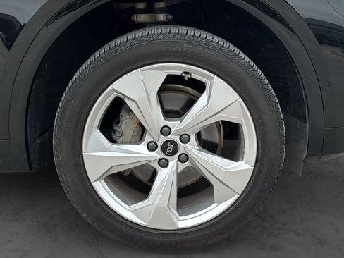 Used 2023 Audi Q5 2.0T Prestige AWD/4WD image 33
