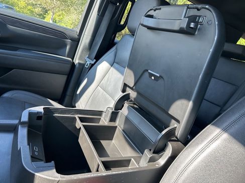 Used 2023 Chevrolet Tahoe LT image 30