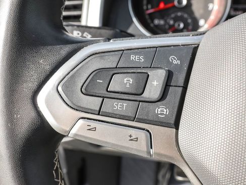 Used 2021 Volkswagen Atlas SE image 20