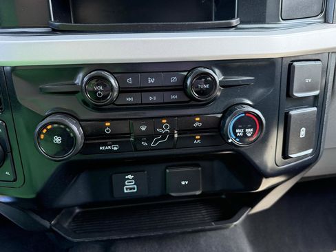 Used 2024 Ford F250 XL w/ STX Appearance Package AWD/4WD image 28